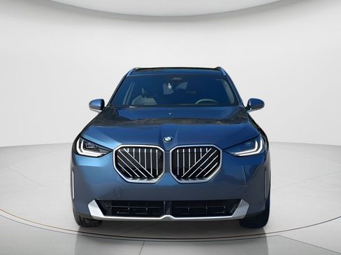 New 2026 BMW X3 xDrive30 w/ Premium Package image 3