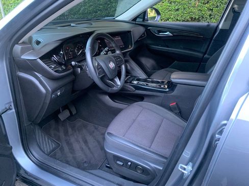 Used 2021 Buick Envision Preferred FWD image 12