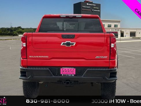 Used 2023 Chevrolet Silverado 1500 ZR2 w/ Technology Package AWD/4WD image 4