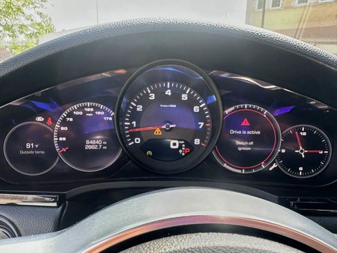 Used 2019 Porsche Cayenne AWD/4WD image 17