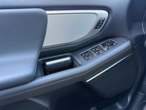 New 2025 Ford Expedition Max Active image 29