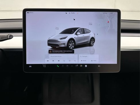 Used 2023 Tesla Model Y Long Range image 29