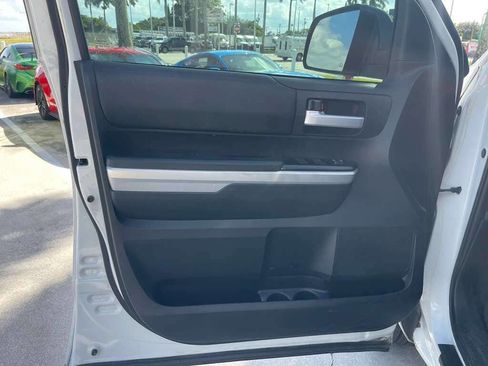 Used 2015 Toyota Tundra SR5 image 27