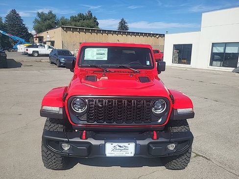 New 2025 Jeep Gladiator Rubicon w/ Safety Group image 2