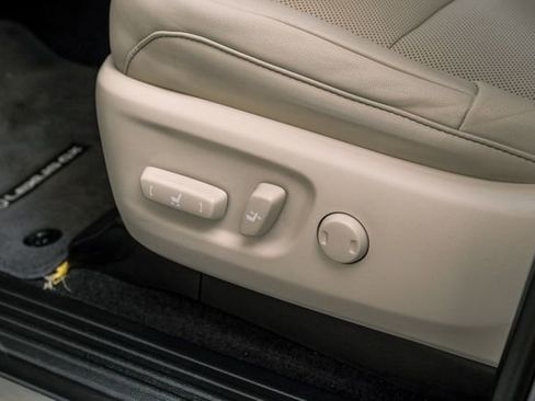 Used 2021 Lexus GX 460 Premium image 28