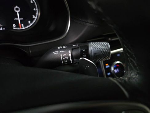 Used 2021 Genesis GV80 3.5T w/ Advanced Package 06 image 24