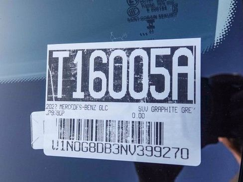 Certified 2022 Mercedes-Benz GLC 300 image 28