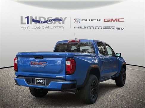 New 2026 GMC Canyon Elevation w/ Convenience Package image 2