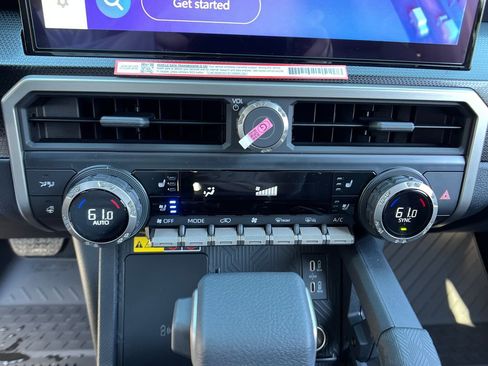 New 2026 Toyota 4Runner Limited w/ Tow Technology Package image 18