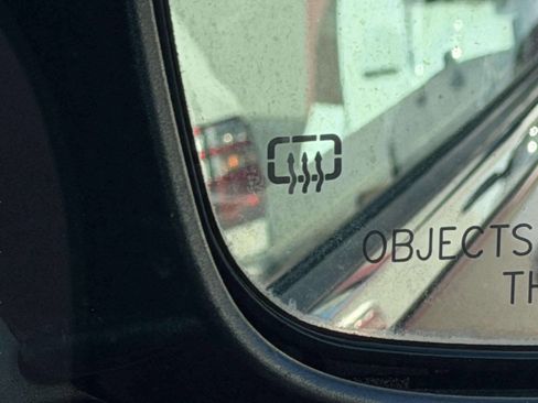 Used 2011 Dodge Grand Caravan Crew w/ Entertainment Group 1 image 32