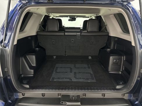 Used 2022 Toyota 4Runner TRD Off-Road Premium image 35