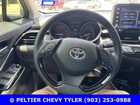 Used 2020 Toyota C-HR Limited FWD image 13