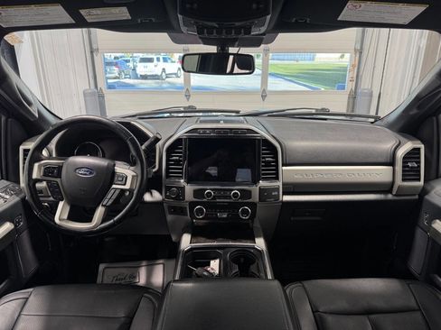 Used 2022 Ford F250 Lariat image 28