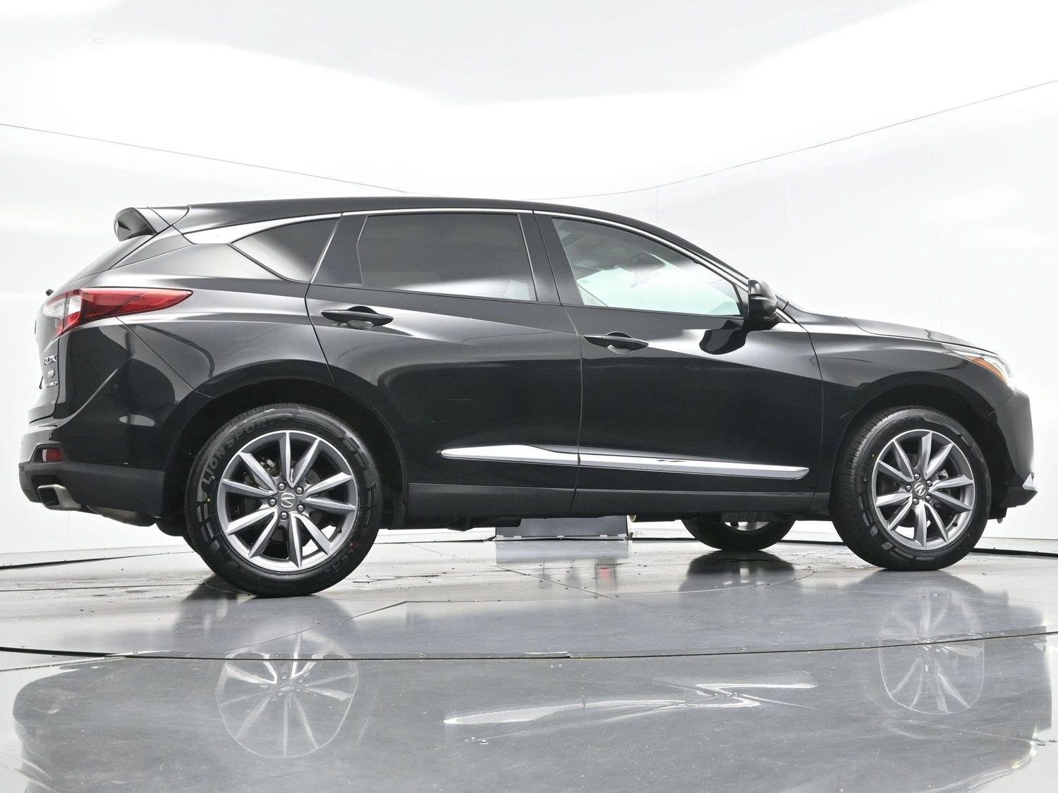 Used 2023 Acura RDX w/ Technology Package AWD/4WD image 49