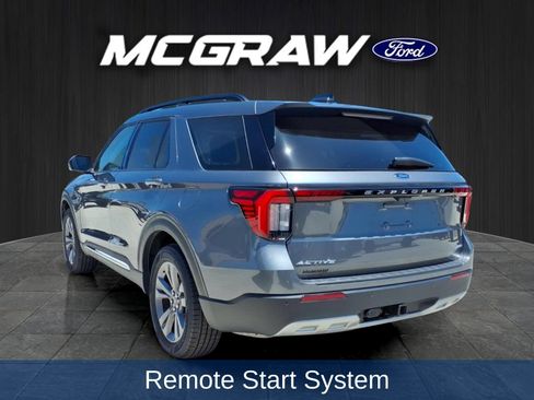 Used 2025 Ford Explorer Active w/ Active Comfort Package AWD/4WD image 9