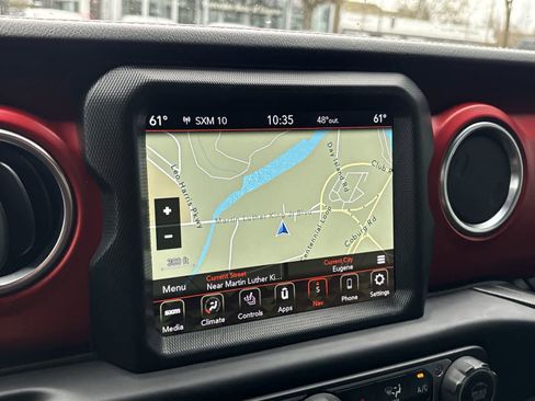 Used 2021 Jeep Wrangler Unlimited Rubicon image 23