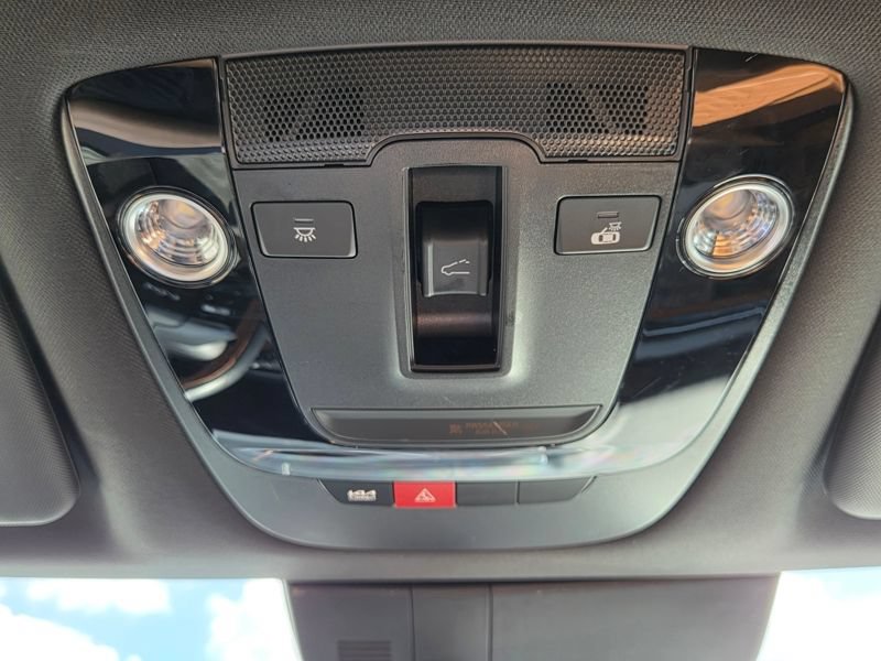 Certified 2026 Kia Sportage X-Line w/ X-Line Technology Package AWD/4WD image 40
