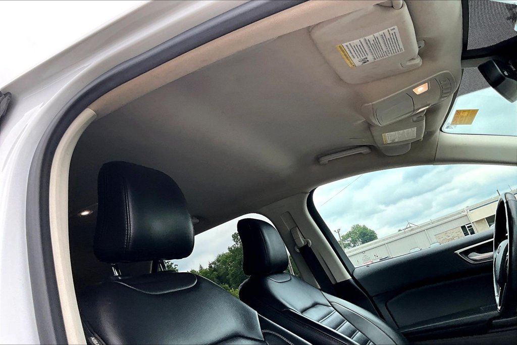 Used 2023 Ford Edge SEL AWD/4WD image 22