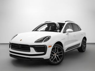Certified 2024 Porsche Macan video 1