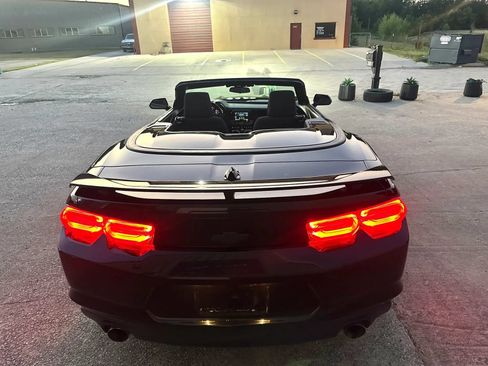 Used 2019 Chevrolet Camaro LT RWD image 16