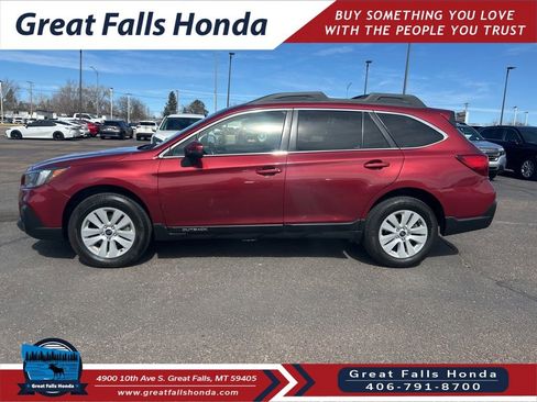 Used 2019 Subaru Outback 2.5i Premium image 4