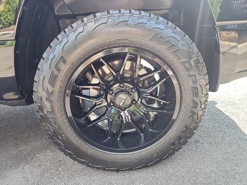 Used 2020 RAM 1500 Big Horn AWD/4WD image 15