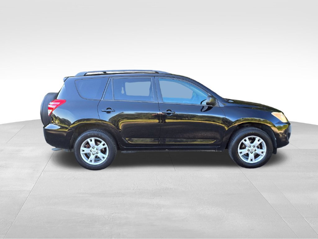 Used 2012 Toyota RAV4 FWD w/ Upgrade Value Pkg image 10