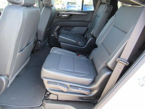 New 2026 Chevrolet Tahoe Premier w/ Sun And Tow Package AWD/4WD image 31