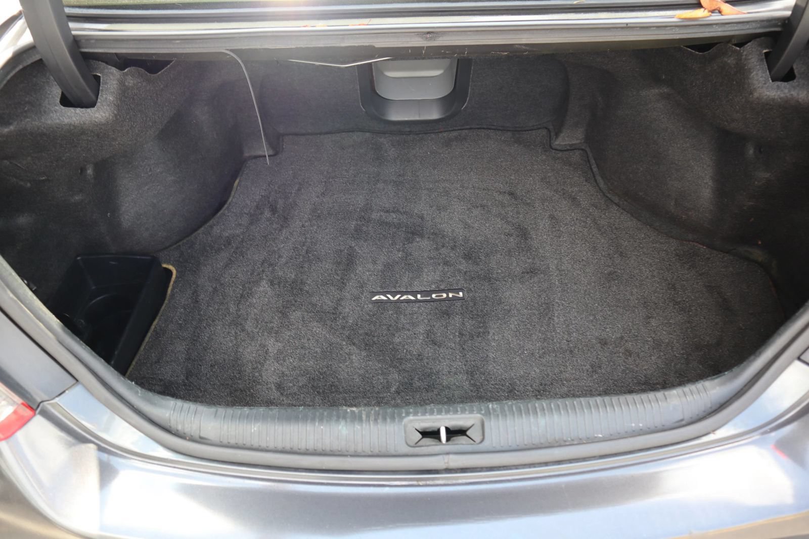 Used 2008 Toyota Avalon Limited FWD image 13