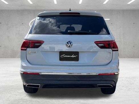 Used 2018 Volkswagen Tiguan SEL FWD image 19