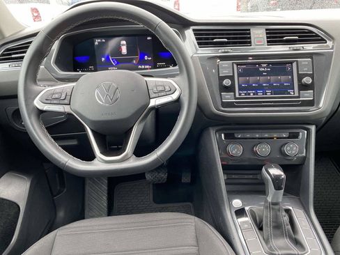 Used 2022 Volkswagen Tiguan S AWD/4WD image 11
