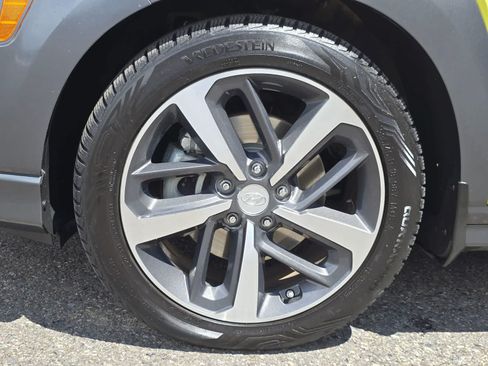 Used 2019 Hyundai Kona Limited AWD/4WD image 8