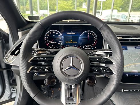 New 2025 Mercedes-Benz E 53 AMG e 4MATIC Sedan image 19