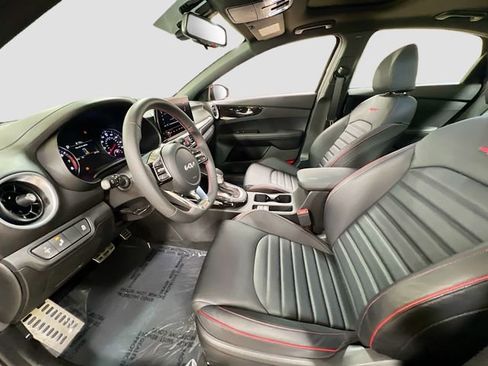Certified 2023 Kia Forte GT w/ GT2 Package image 21