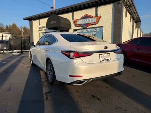 Used 2021 Lexus ES 350 w/ Premium Package image 8