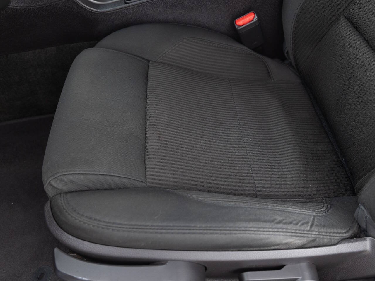 Used 2014 Ford Mustang Coupe RWD image 21