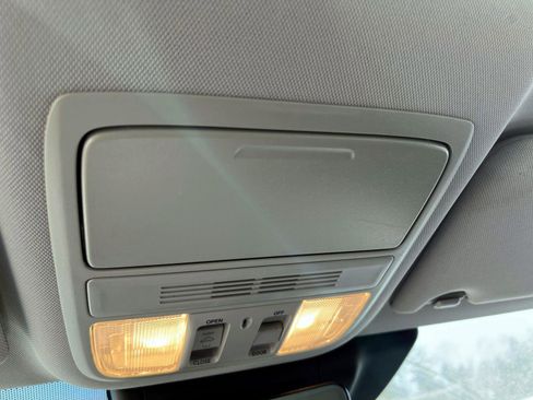 Certified 2019 Honda Accord EX-L image 32
