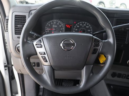 Used 2018 Nissan NV 2500 SV w/ Navigation Package image 17