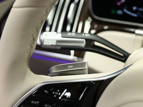 Used 2022 Mercedes-Benz Maybach S 580 4MATIC image 32