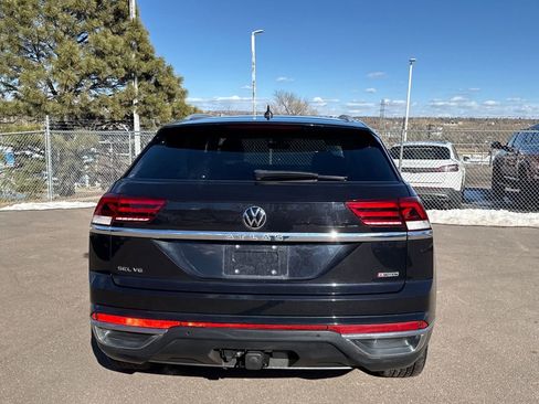 Used 2022 Volkswagen Atlas Cross Sport SEL image 6