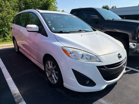 Used 2014 MAZDA MAZDA5 Touring w/ Moonroof & Audio Package FWD image 2