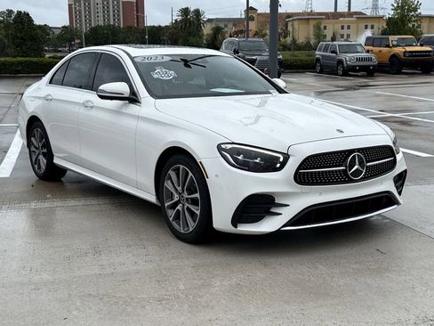 Used 2023 Mercedes-Benz E 350 4MATIC Sedan image 12