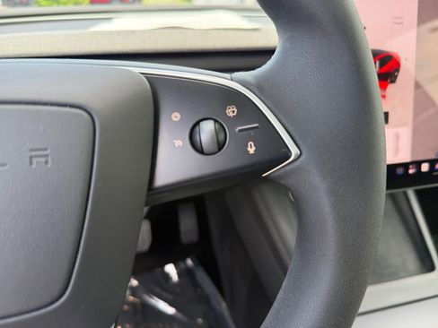 Used 2025 Tesla Model 3 Long Range RWD image 24