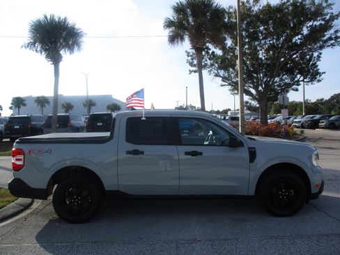 Certified 2022 Ford Maverick XLT w/ Equipment Group 300A Standard image 8