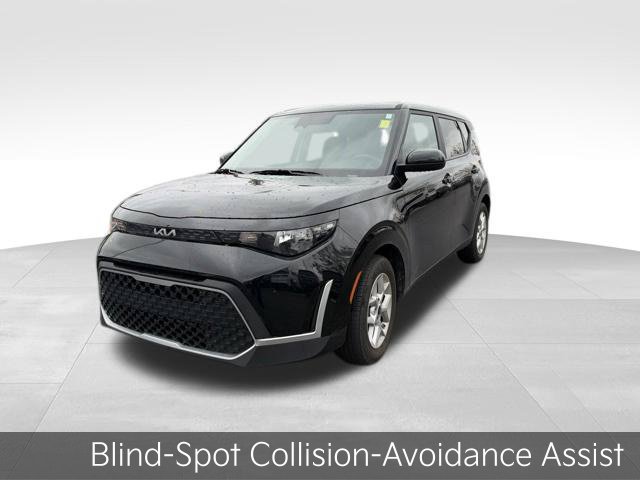 Certified 2024 Kia Soul LX w/ Option Group 015 FWD image 4