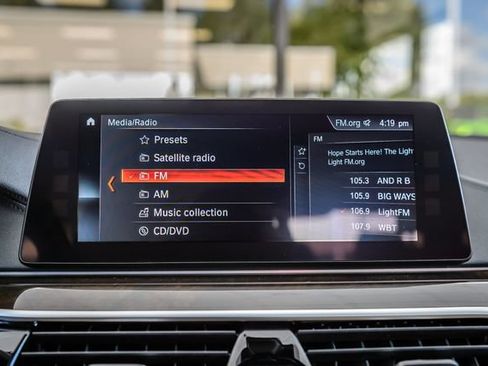 Used 2017 BMW 540i RWD image 20