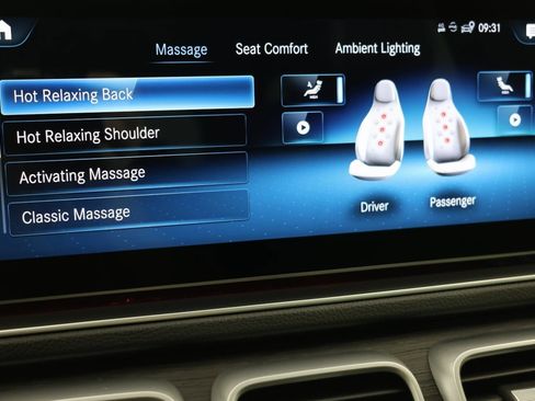 Used 2023 Mercedes-Benz GLS 580 4MATIC image 59