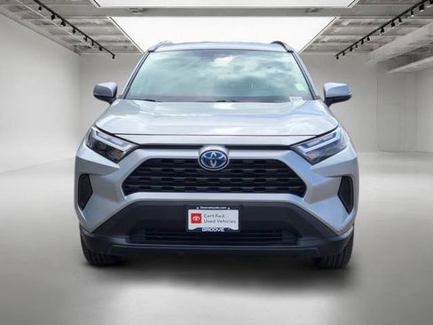 Used 2024 Toyota RAV4 XLE w/ Weather Package AWD/4WD image 9