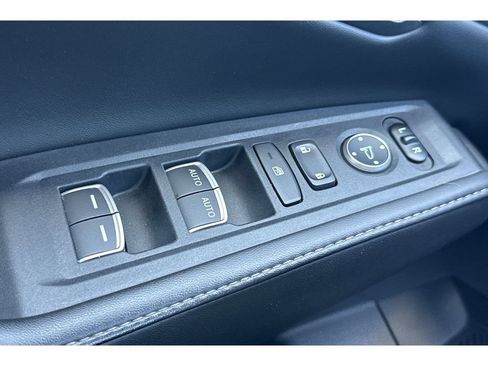 Used 2024 Honda Accord Sport image 12