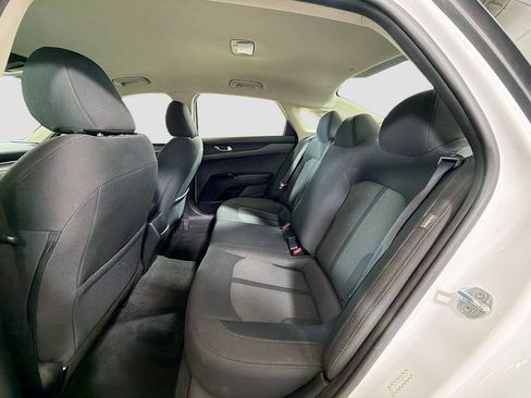 Used 2022 Kia K5 LX FWD image 23